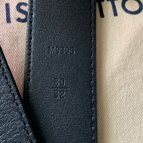 Limited Edition LV Essential V 30mm Beltin Reverse - Picture 10 of 11